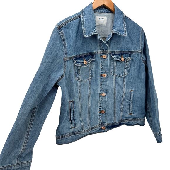 Old Navy Jean Jacket Womens XL Blue Denim Trucker Classic Button Up - Picture 3 of 5